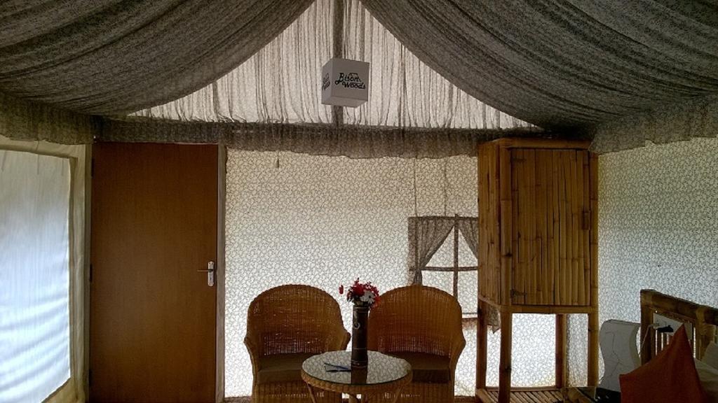 Hotel Bison Woods Yercaud Habitación foto
